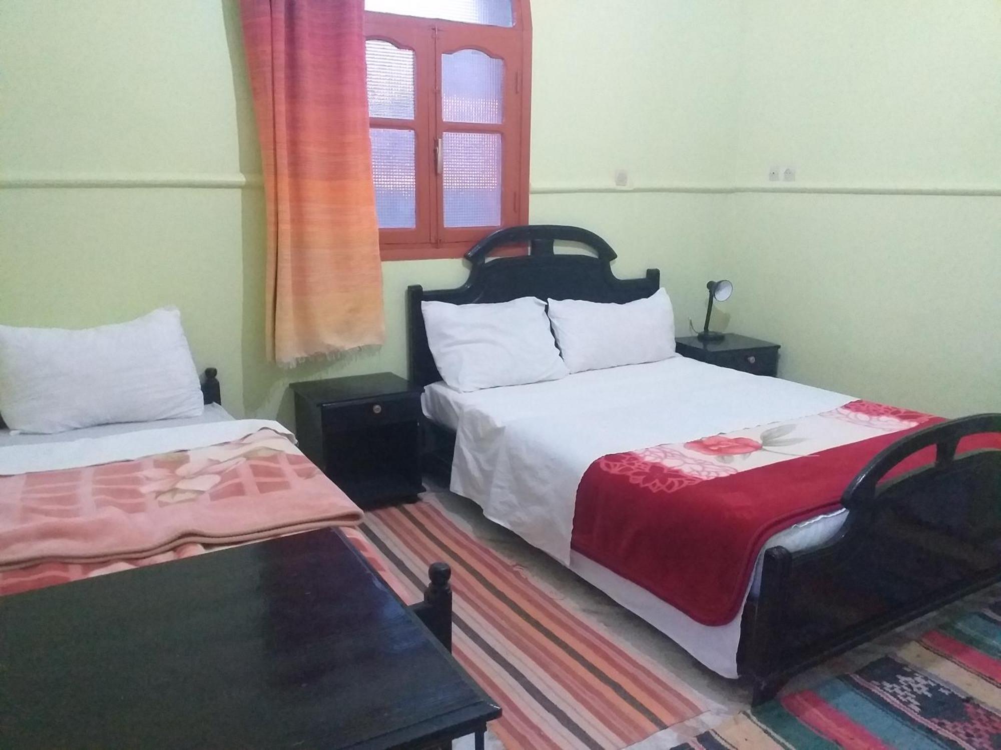 Kasbah Hotel Camping Jurassique Ifri Quarto foto